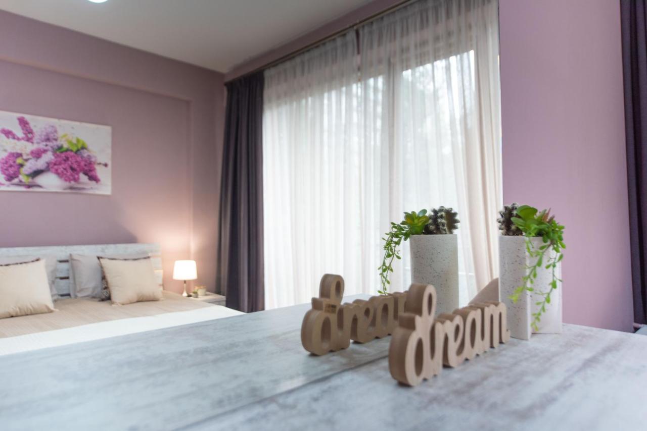 Gg Home - Cozy 2-Bedroom Apartment On Givi Kartozia Tbilisi Bagian luar foto